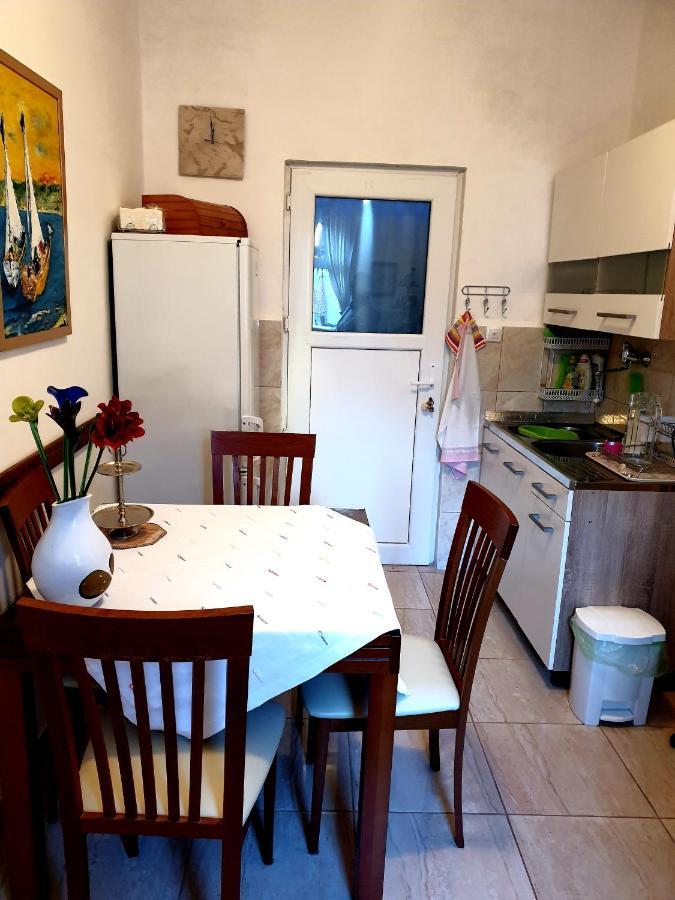 Yellow, Red & Blue Apartment Σπλιτ Εξωτερικό φωτογραφία