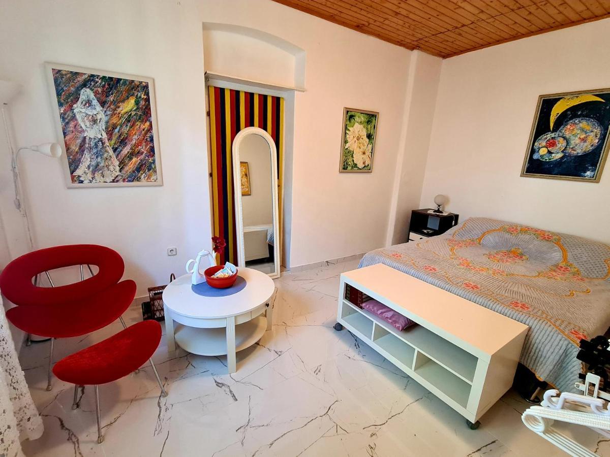 Yellow, Red & Blue Apartment Σπλιτ Εξωτερικό φωτογραφία