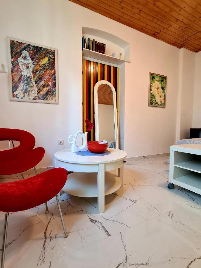 Yellow, Red & Blue Apartment Σπλιτ Εξωτερικό φωτογραφία
